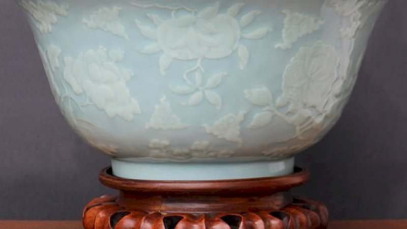 Mangkuk antik yang terjual £ 200.000 (Rp3,4 miliar).