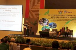 Dihadiri 300 Peserta, Seminar Internasional Departemen Ilmu Gizi FKM Unhas Ulas Isu Stunting