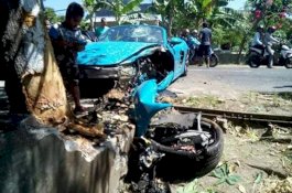Super Car Rp2 Miliar yang Kecelakaan di Magetan Dikemudikan Kakek Asal Jepang