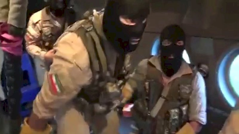 Iran Tahan Kapal Tanker dengan 7 Awak