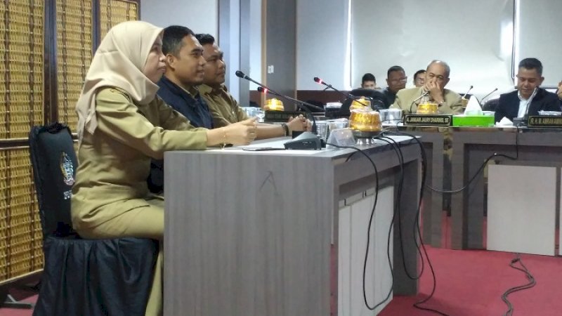 Pansus Hak Angket DPRD Sulsel memeriksa tiga anggota Pokja 1 Pengadaan Barang dan Jasa di Biro Pembangunan Pemprov Sulsel, Senin (5/8/2019). 