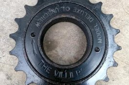 Masturbasi Pakai Gir Sepeda, Penis Pria di Malaysia Tersangkut