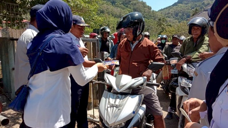 Dishub Selayar Turun Lapangan Kampanyekan Keselamatan Pelayaran