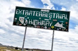 Acara Penyerbuan Area 51 untuk Melihat Alien Dihapus oleh Facebook