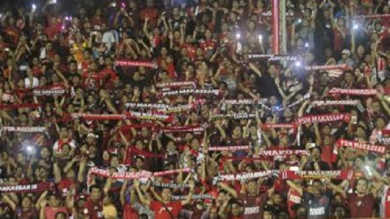 Dari Gubernur, Legenda PSM hingga Istri Pemain Turut Nonton Laga PSM vs Persija