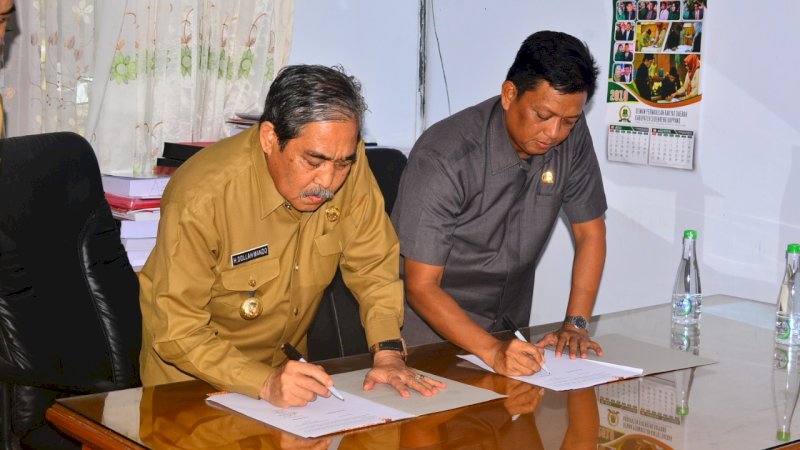 Pemkab dan DPRD Sidrap Teken 2 Nota Kesepakatan