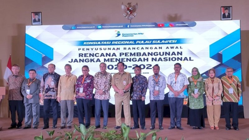 Wakil Gubernur Sulsel Andi Sudirman Sulaiman menghadiri rapat konsultasi rancangan RPJMN 2020-2024 di Manado, Sulawesi Utara.