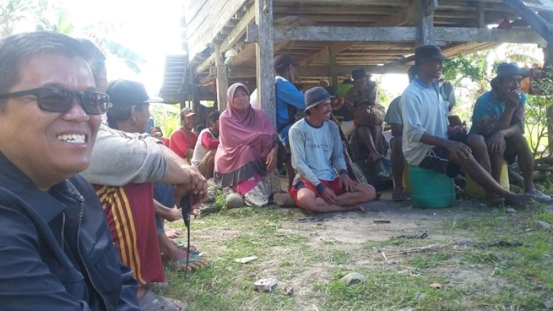 Syamsuddin Alimsyah (kiri)