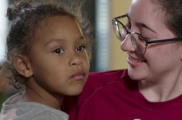 Reaksi Menyedihkan Gadis 5 Tahun Saat Diberitahu Orang Tuanya Tertembak di El Paso