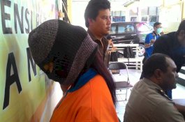 Jadi Pengedar, Wanita Ini Sembunyikan Sabu di Pakaian Dalam