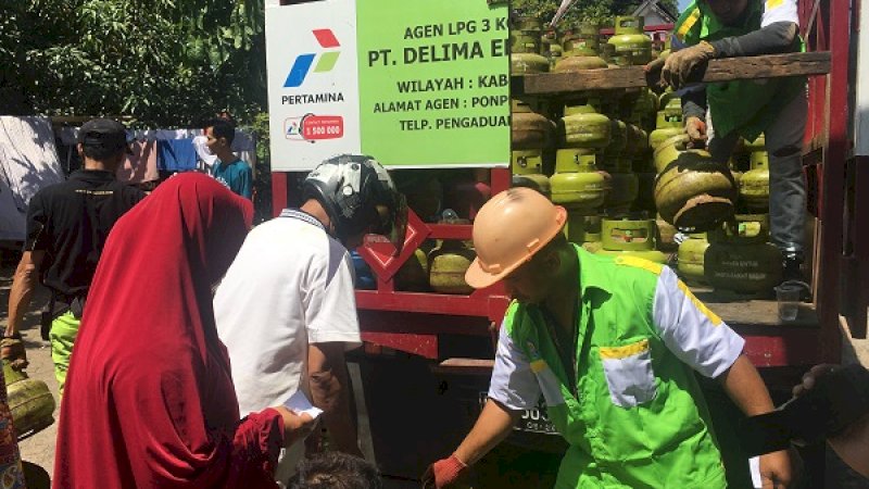 Gas Elpiji Langka, Pertamina-Dinas Kopumdag Maros Gelar Operasi Pasar