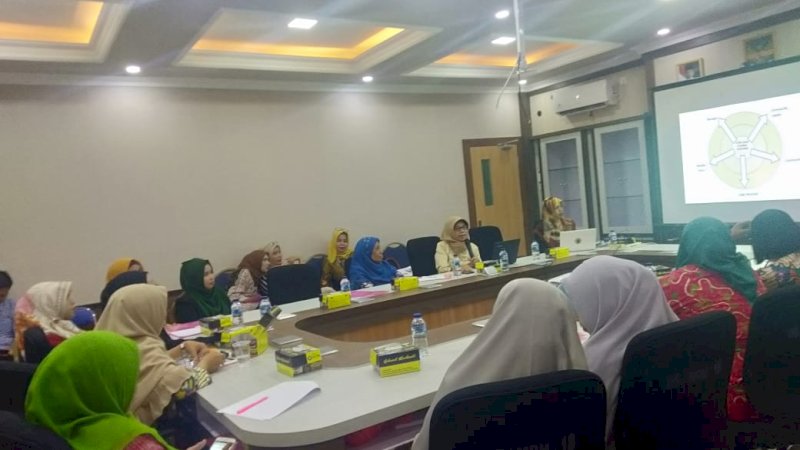 Universitas Megarezky Gelar Lokakarya Kurikulum S1 Kebidanan dan Pendidikan Profesi Bidan