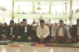 Dollah Mando Salat Iduladha Bersama Warga Dua Pitue