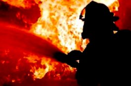 Kebakaran Landa Kampung Makasar di Jakarta, 11 Unit Pemadam Dikerahkan