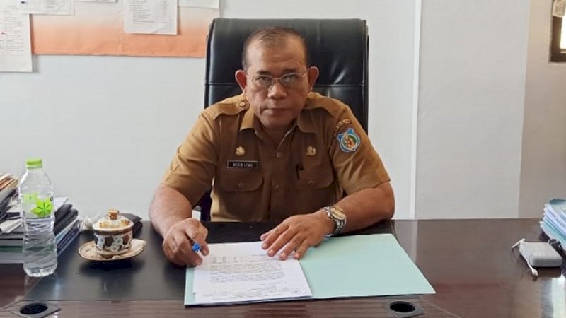 Kepala Bappelitbangda Kabupatean Kepulauan Selayar Basok Lewa