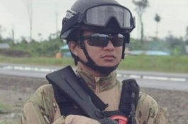 Lihat Briptu Hedar Dihajar Popor Senjata, Bripka Alfonso Lompat ke Semak-semak