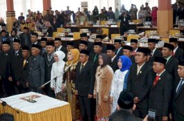 45 Anggota DPRD Bone Resmi Dilantik