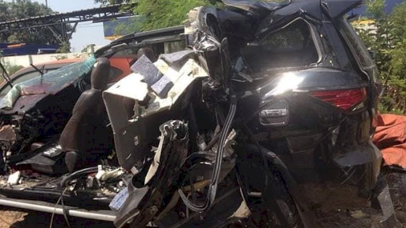 Mobil anak Bupati Bengkulu Tengah, Ferry Ramli
