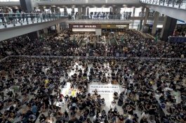 Imbauan! Jika Tidak Mendesak, Sebaiknya Tunda Bepergian ke Hong Kong