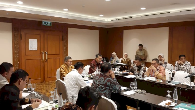 Taufan Pawe Hadiri Rapat Apeksi di Jakarta