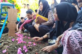 Nurdin Abdullah Sampaikan Bela Sungkawa atas Meninggalnya Briptu Hedar