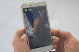 Geger Video Mesum 3 Pria dengan Satu Wanita Muda