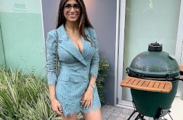 Mantan Bintang Porno Berhijab Mia Khalifa Hanya Hasilkan Rp171 Juta Selama Karirnya