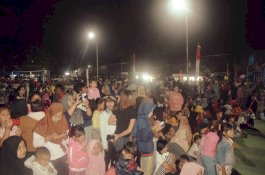 Jelang HUT ke-74 RI di Sidrap, Warga Pitu Riawa Gelar Malam Kesenian