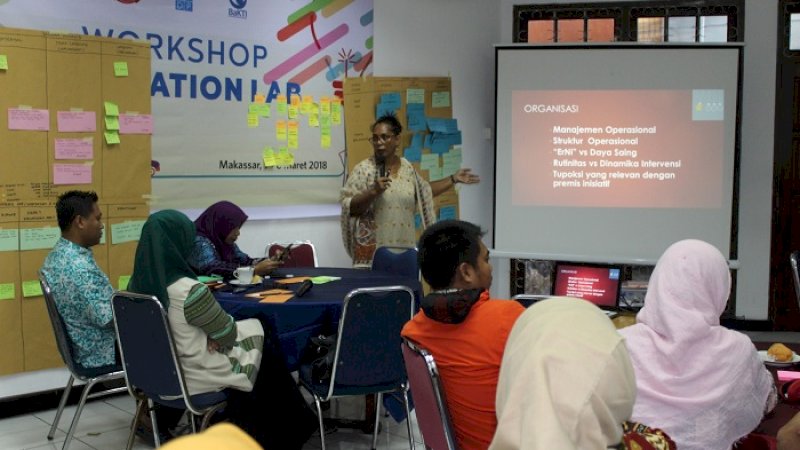 Laboratorium Inovasi Berbasis Kemitraan (Labinov Beken) dari Badan Penelitian dan Pengembangan Daerah (Balitbangda) Makassar berhasil menembus top 45 kompetisi inovasi pelayanan publik (Sinovik) tahun 2019.