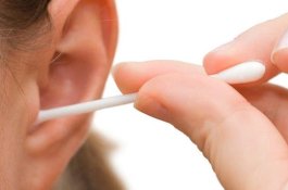 Bersihkan Telinga Memang Menyenangkan, Tapi Waspadai Dampak Mengerikannya