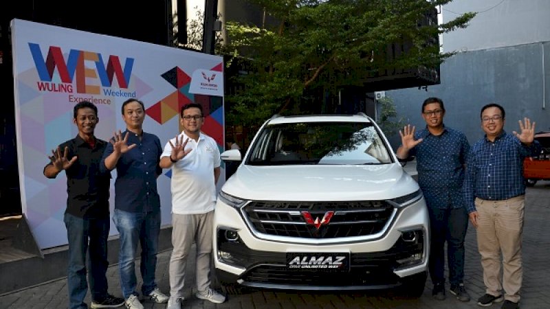 Gelar WEW di Makassar, Wuling Kenalkan Varian Terbaru Almaz