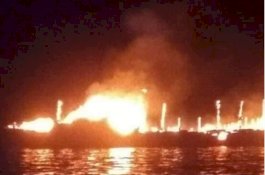 KM Izhar Terbakar di Laut Sultra, Ratusan Penumpang Terjun, 3 Ditemukan Tewas