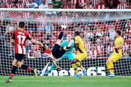 Hasil Liga Spanyol: Aduriz Cetak Gol Indah, Barcelona Juru Kunci