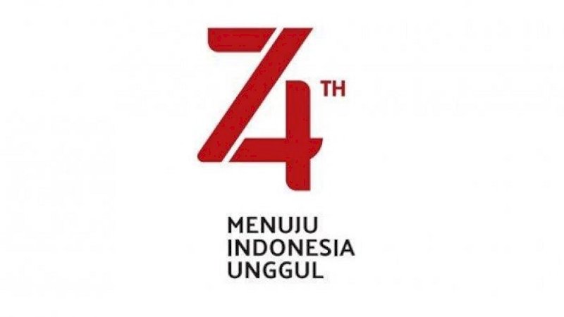 Ups... Komandan Upacara Salah Sebut Umur Indonesia