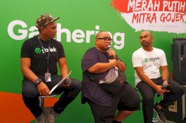 Festival Merah Putih Mitra Gojek Bertabur Bintang