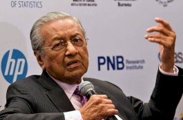 PM Malaysia Sebut Zakir Naik Melewati Batas karena Bicara Soal Politik