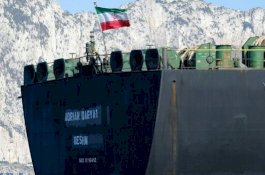 Super Tanker Iran yang Ditahan di Gibraltar Telah Berlayar ke Yunani