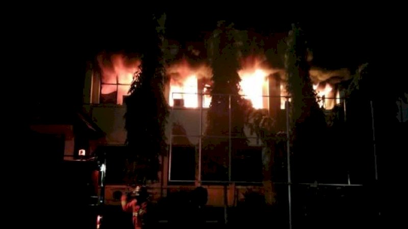 Gudang peluru Polda Metro Jaya terbakar Selasa pagi (20/8/2019).