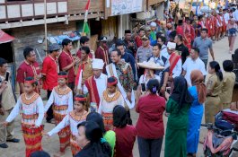 20 Tahun Tak Pernah Dikunjungi Kepala Daerah, Warga Simbuang Tana Toraja Kaget Wagub Sulsel Datang