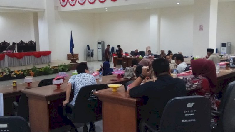 Suasana rapat perdana DPRD Bulukumba, Kamis (22/8/2019).
