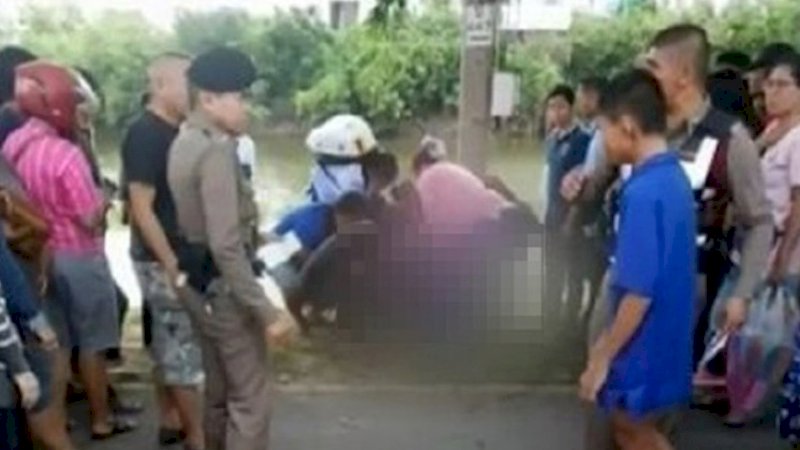 Pasangan Bocah 13 Tahun Terjun ke Sungai Demi Cinta, Gadisnya Hampir Tenggelam Lihat Biawak