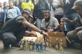 Pengakuan Perwira Polwan yang Beri Miras ke Mahasiswa Papua