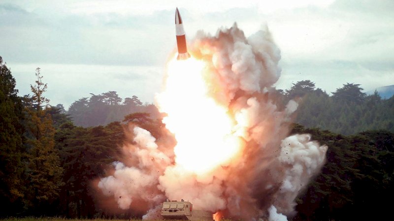 Korea Utara Tembakka 2 Rudal ke Laut Jepang