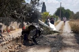 Pesawat dan Helikopter Bertabrakan di Udara, 7 Orang Tewas