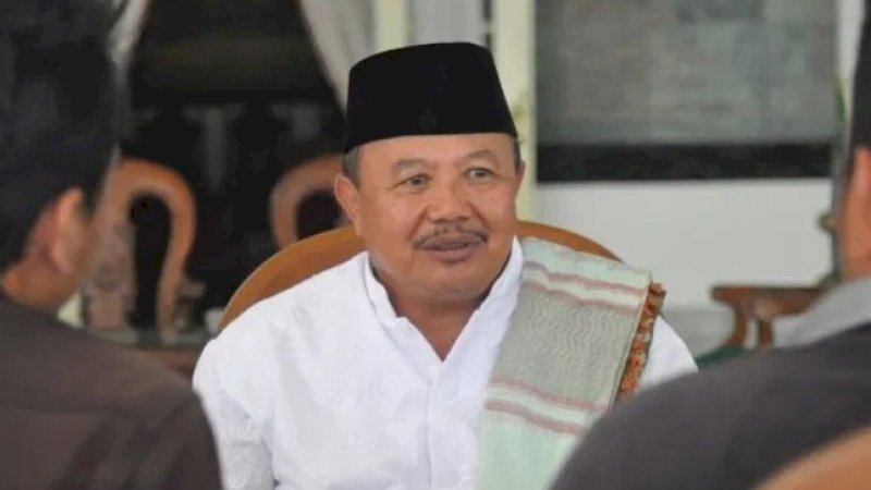 Muhtarom, mantan bupati Madiun