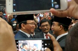 Ustaz Abdul Somad Dipolisikan Gara-Gara Ceramah Salib, Ahok: Berdoa Aja