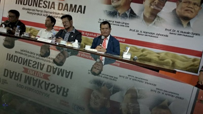 Forum group discussion (FGD) kebangsaan, di Warung Kopi Phoenam, Jalan Boulevard, Makassar, Senin (26/8/2019). 