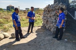 Dinding Gerbang Patung Badik Ambruk, Dinas PU Gowa Pasang Bronjong