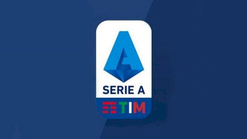 Pemenang Penghargaan Serie A Pakai Lencana Baru, Hanya Ronaldo yang Tidak Pakai