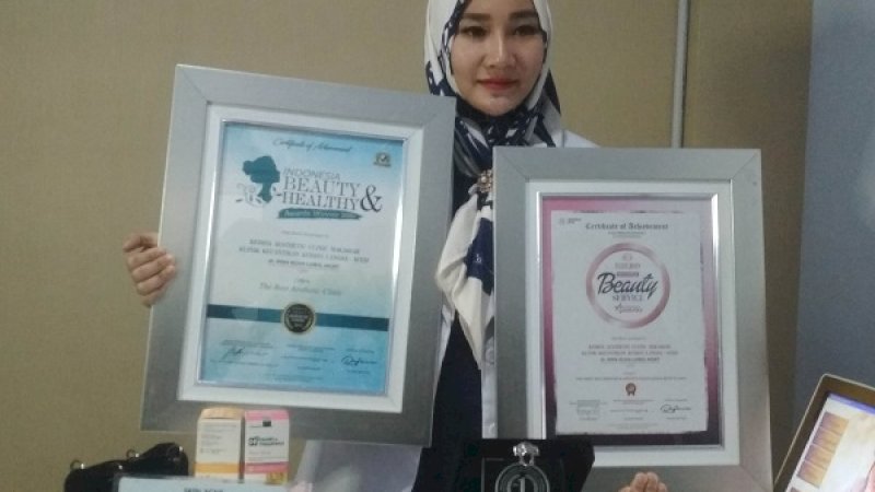 dr Rina Elvia Lubis.